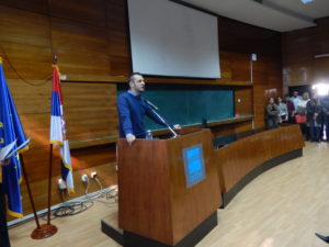 DSCN2001