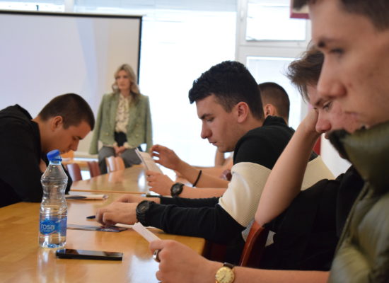 Одржана радионица ,,Буди политиколог на један дан”