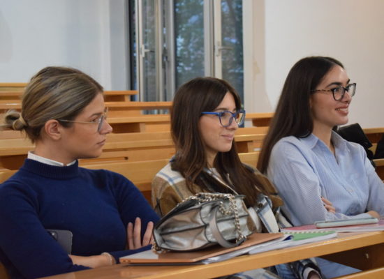 Одржано предавање „Новинарство у стартап ери: извештавање о иновацијама и технолошком предузетништву“