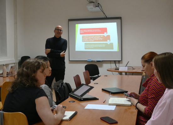 Одржано предавање „Европске организације и заштита права Рома: Страх од миграцијa, политички приоритети и фрагментација“