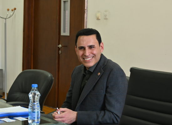 Професор Руди Бејкер са Института за националну безбедност Државног Универзитета Остин Пеј посетио Факултет политичких наука