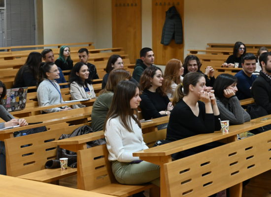 Одржана трибина поводом Светског дана борбе против HIV/AIDS-a