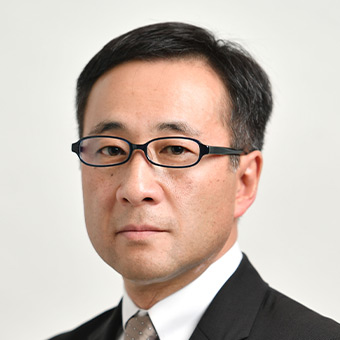 Позив на разговор са угледним јапанским коментатором дневних новина “Nikkei” г. Хиројуки Акитом